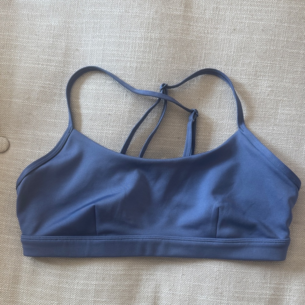 ALO Yoga Strappy Sports Bra in Dusty Blue